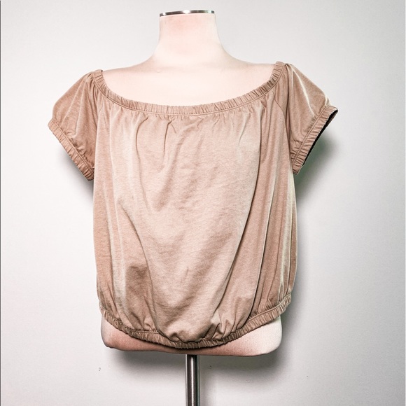 Forever 21 Tops - forever 21 off the shoulder crop top!